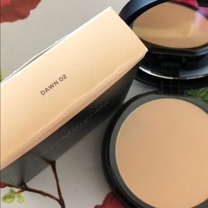 NEW bareMinerals BARE PRO foundation